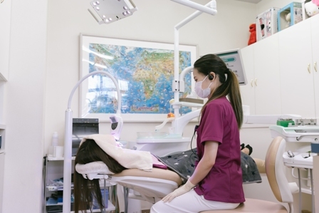 ホワイトニング中の写真